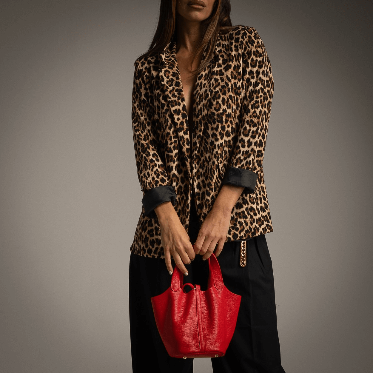 Americana con estampado animal