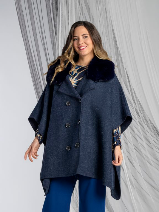 Amichi Poncho